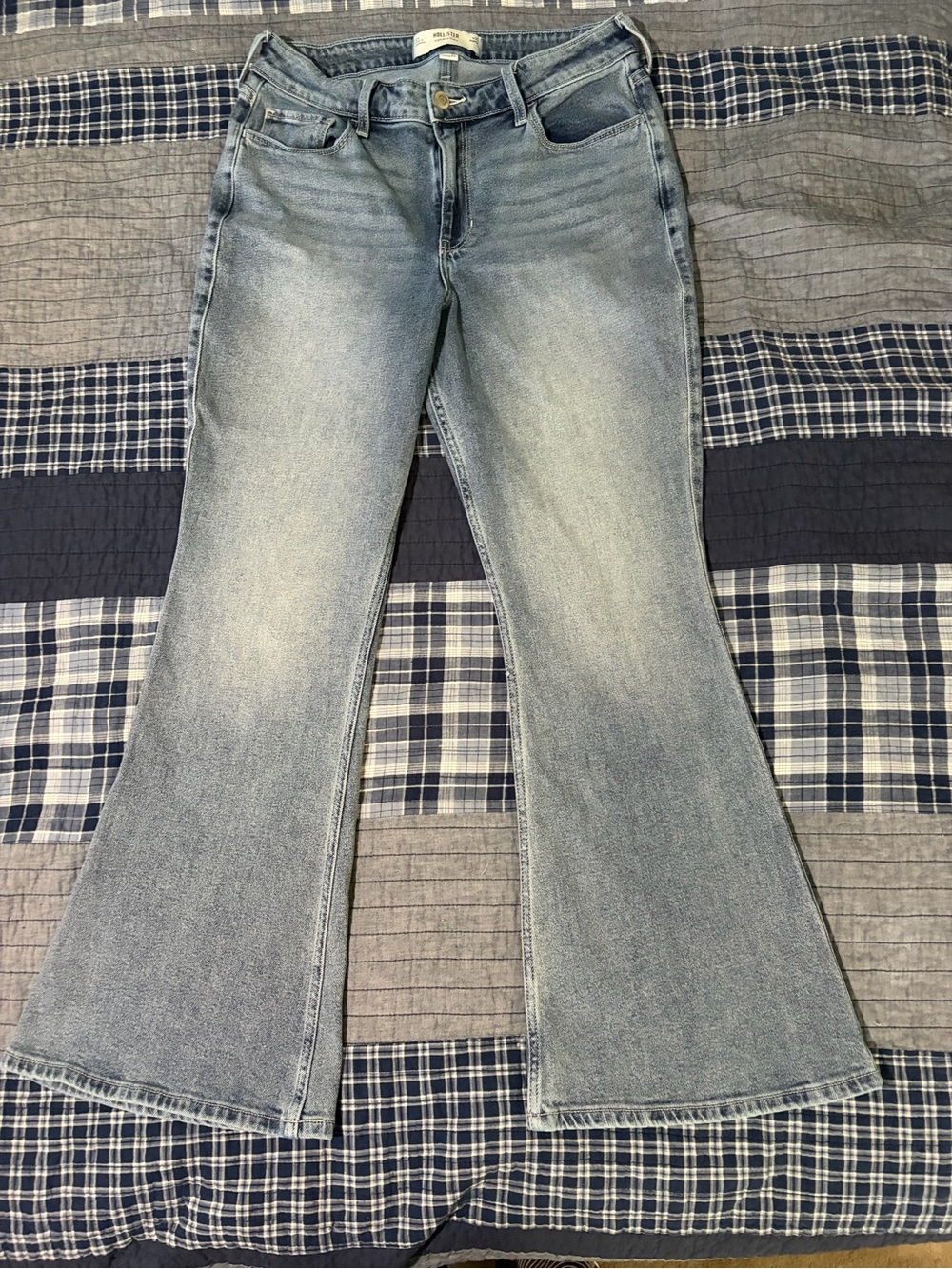 Hollister Men's Light Blue Bootcut Jeans